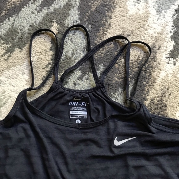 Cute Nike Dri-Fit tank top. - Picture 3 of 3